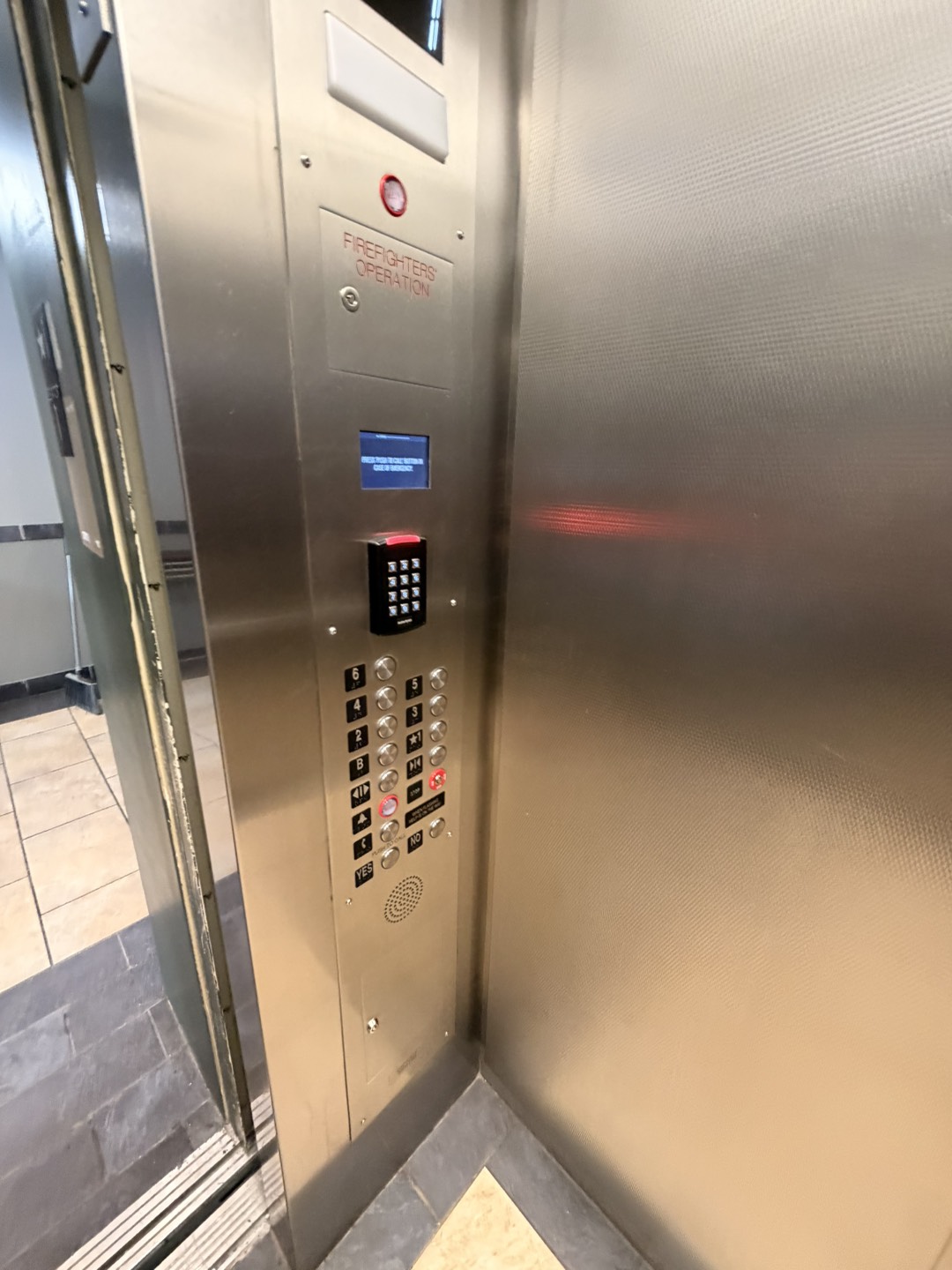 Elevator — Panel Polish